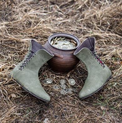Medieval Shoes Man's Retro Pu  - огляд і ціна Hunting Outdoor Boots
